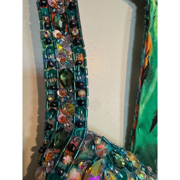 Stunning Tony Bowls Paris Beaded Prom or Formal Gown – Sparkly & Elegant! ✨👗 - Picture 16 of 16